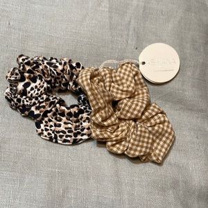 Ashiana London scrunches